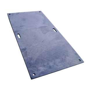再生樹脂製軽量敷板「駐車場敷地マット」